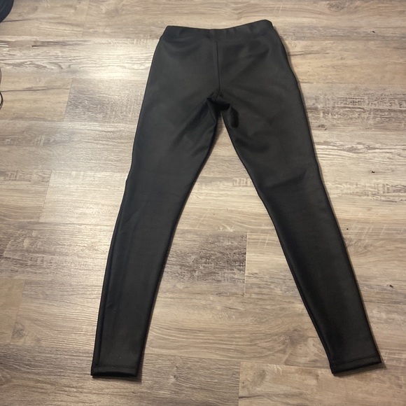 Express Motto Faux Leather - Picture 4 of 11